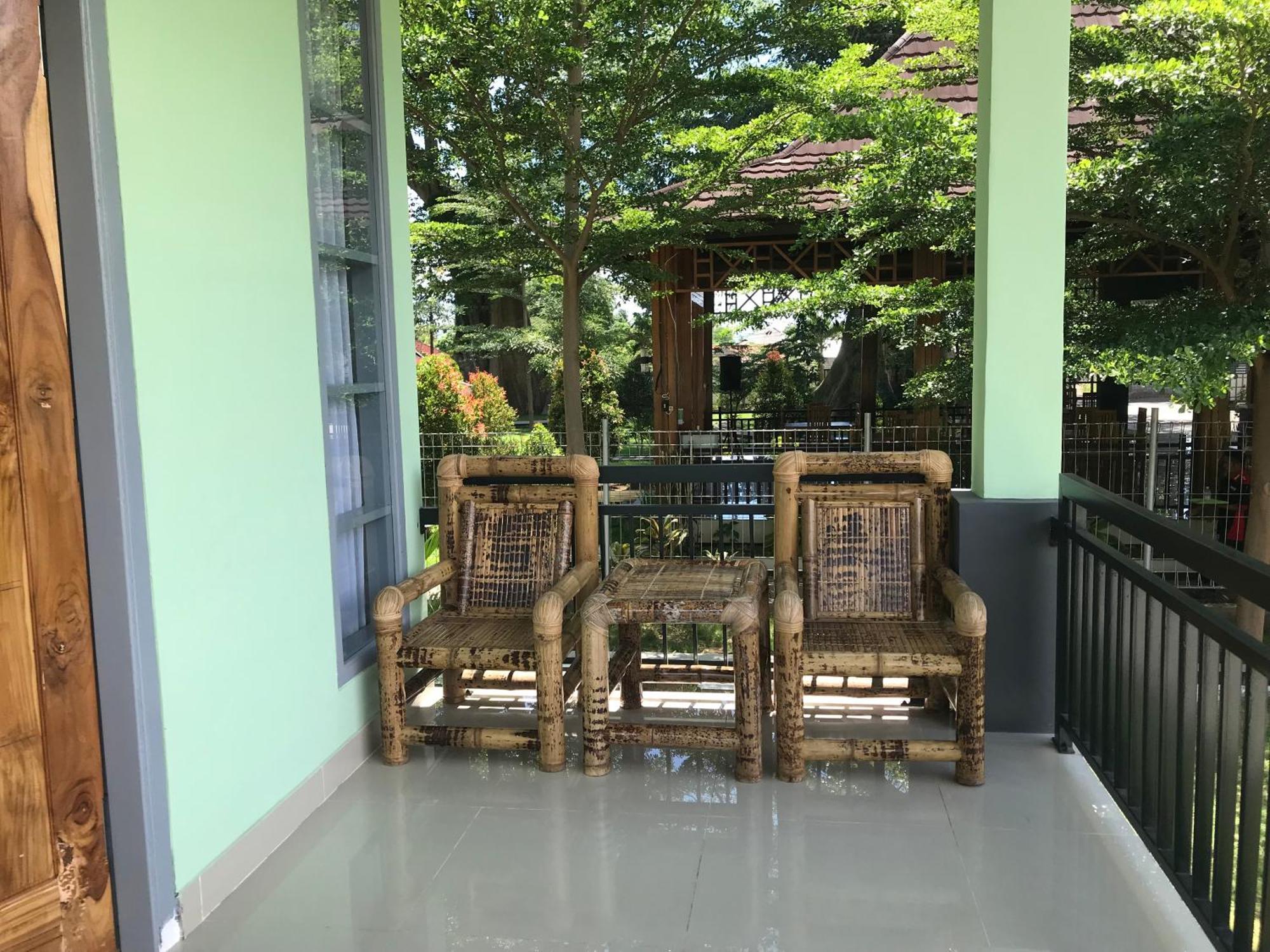 Pohon Purba Resort & Restaurant Labuhan Pandan Экстерьер фото
