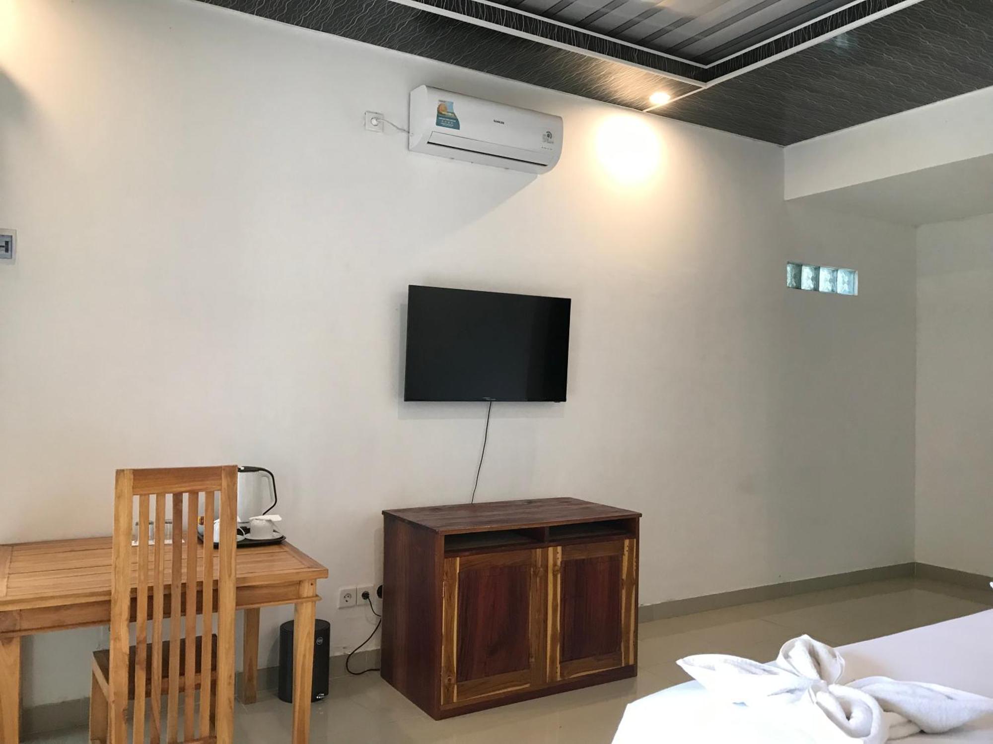 Pohon Purba Resort & Restaurant Labuhan Pandan Экстерьер фото