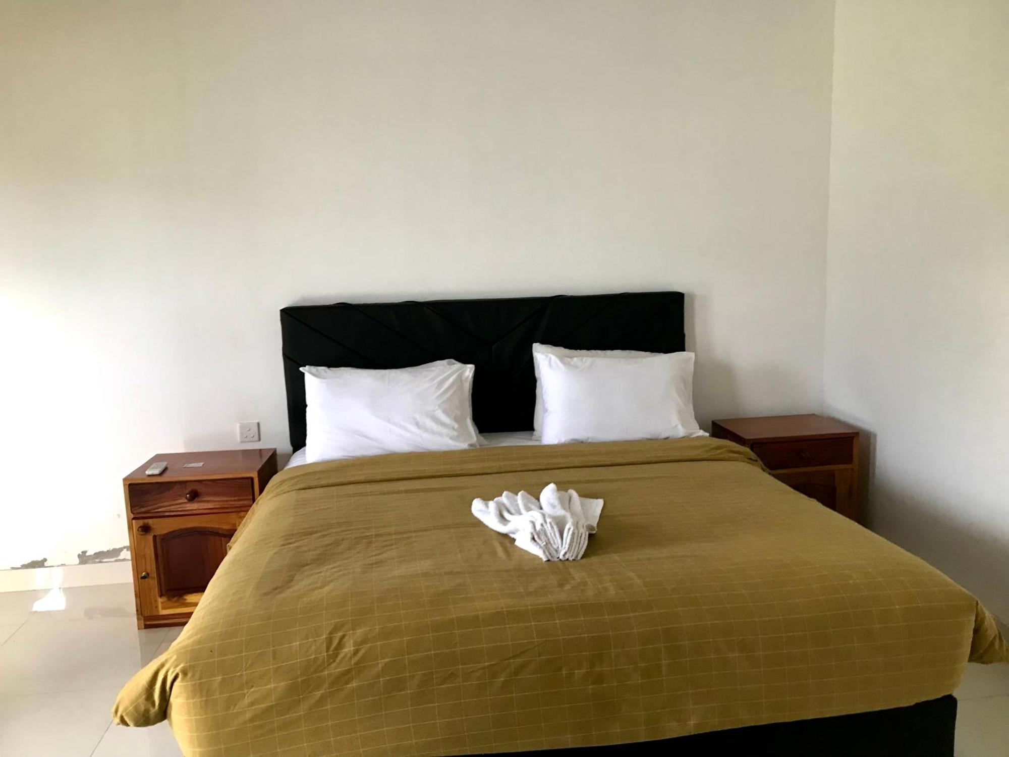 Pohon Purba Resort & Restaurant Labuhan Pandan Экстерьер фото