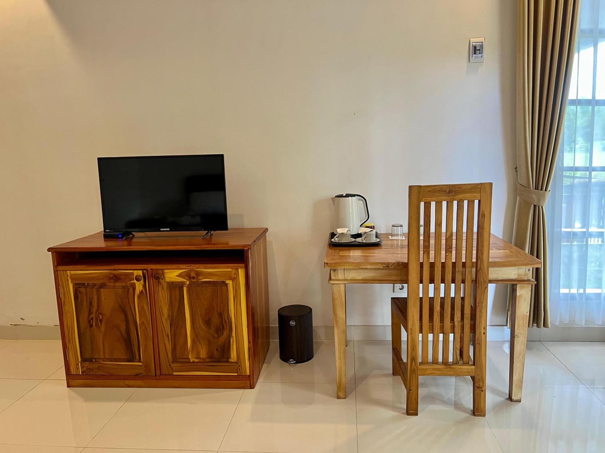 Pohon Purba Resort & Restaurant Labuhan Pandan Экстерьер фото